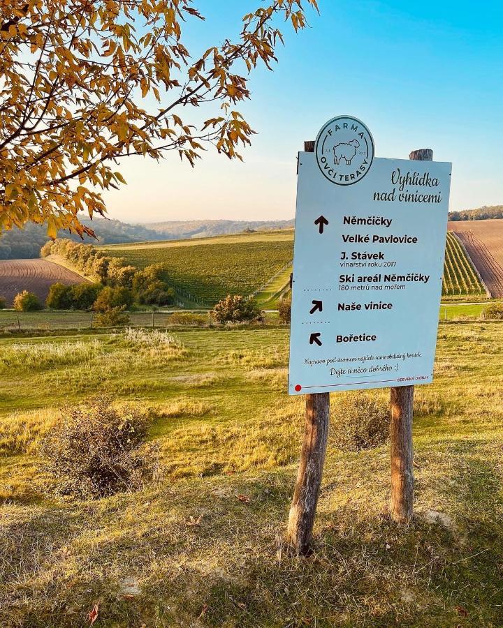 Farma Ovci Terasy Villa Němčičky Exterior foto